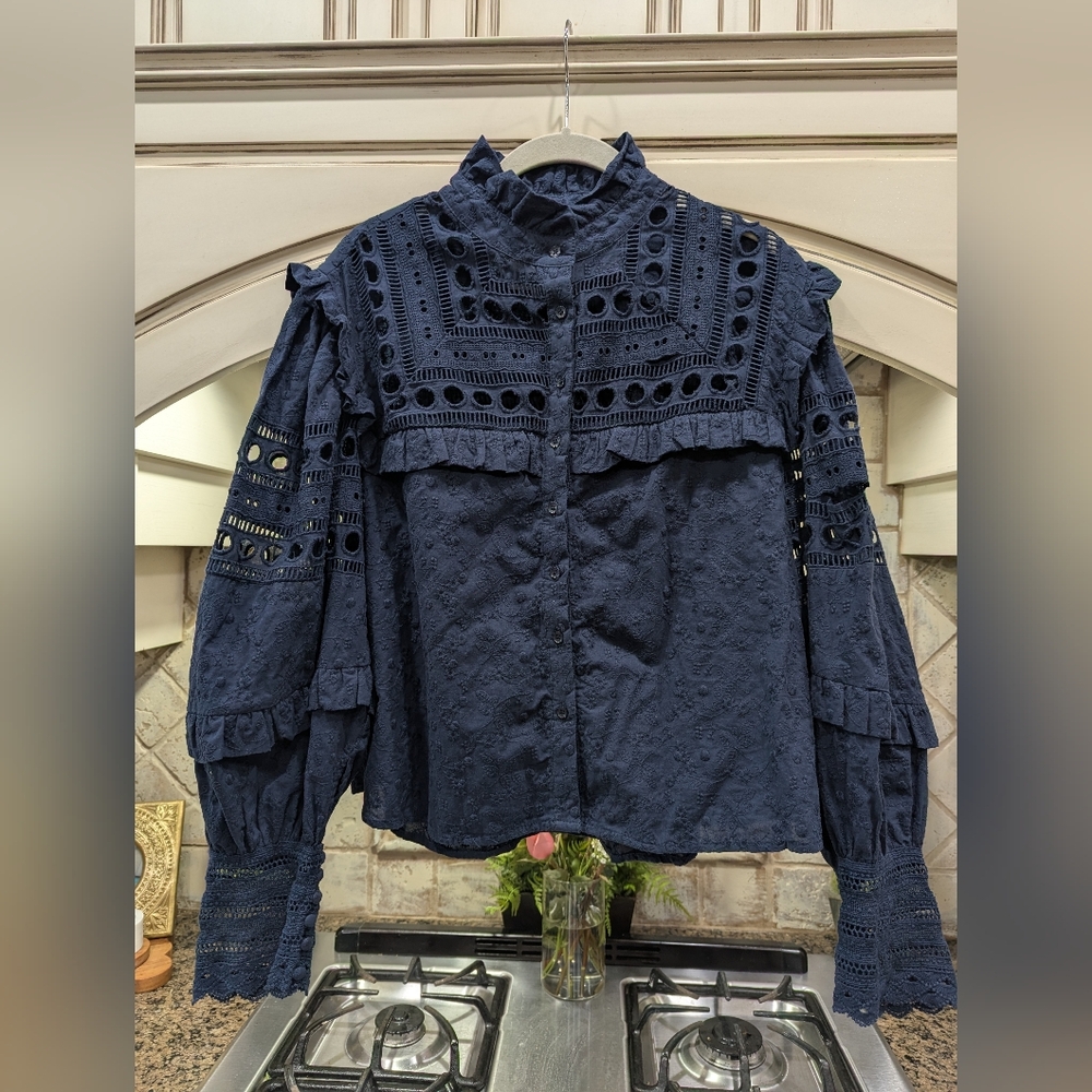 The Shirt by Rochelle Behrens Navy Lace Blouse Size Xl